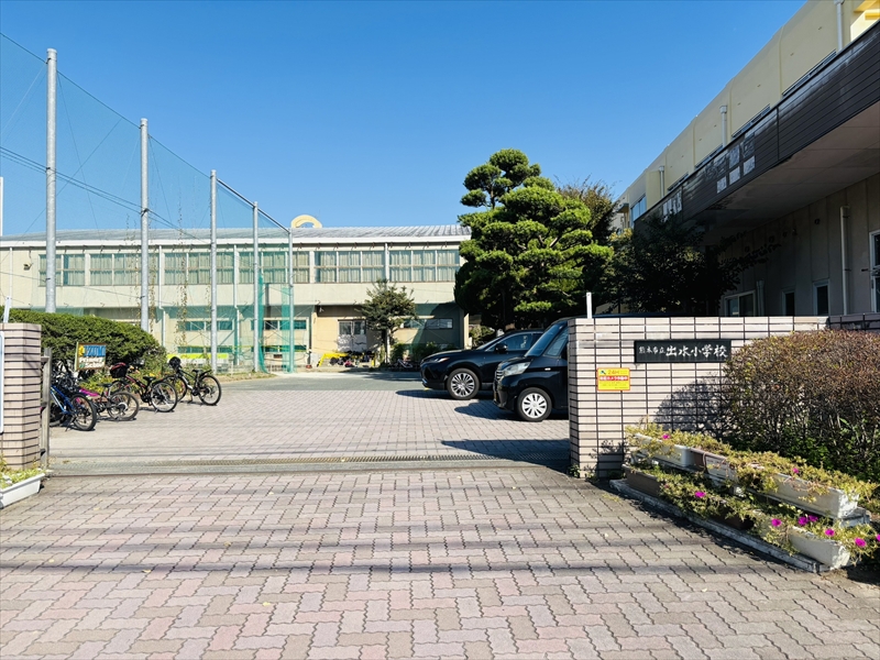 初めての方にもわかりやすく。査定から引き渡しまで丁寧にサポート